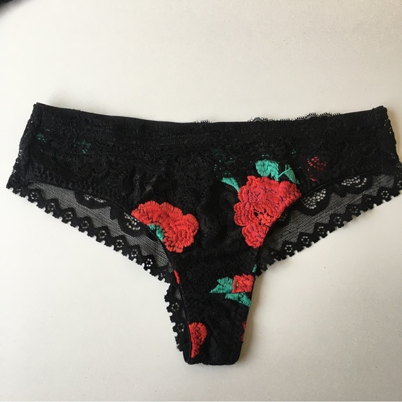 Lingerie set floral embroidered - Picture 7 of 13